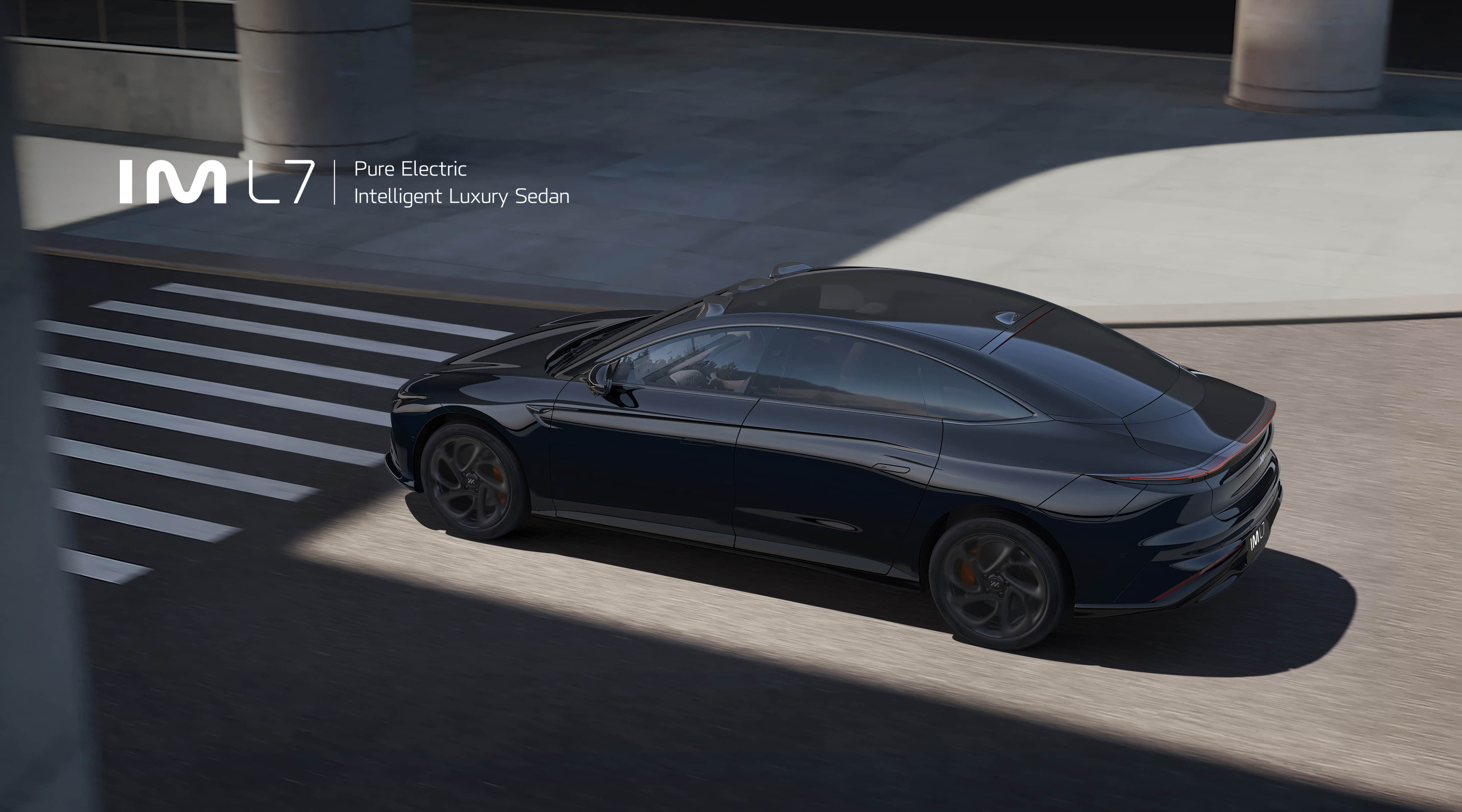 IM L7 Pure Electric High Performance Sedan