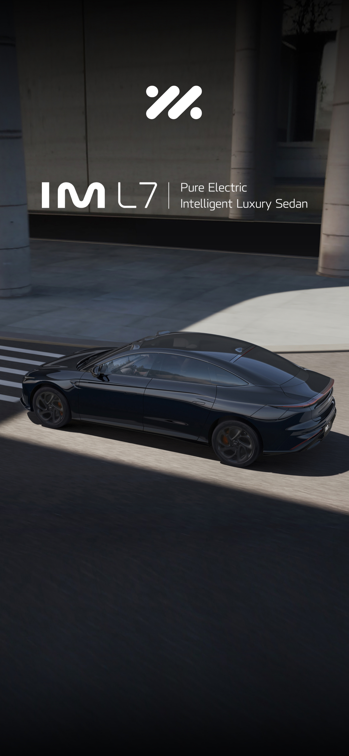 IM L7 Pure Electric High Performance Sedan